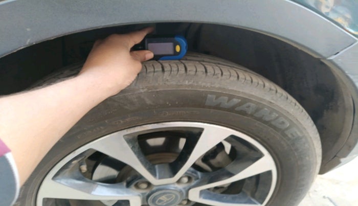 2020 Tata NEXON EV XZ PLUS, Electric, Automatic, 99,388 km, tyre