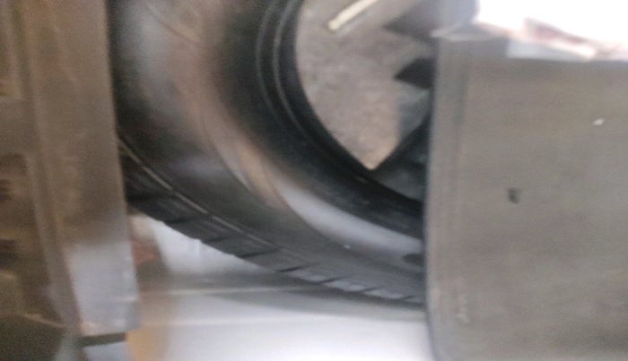 2020 Volkswagen Polo HIGHLINE PLUS 1.0L TSI AT, Petrol, Automatic, 65,099 km, tyre