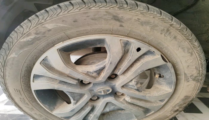 2019 Tata TIAGO NRG PETROL AMT, Petrol, Automatic, 97,052 km, tyre