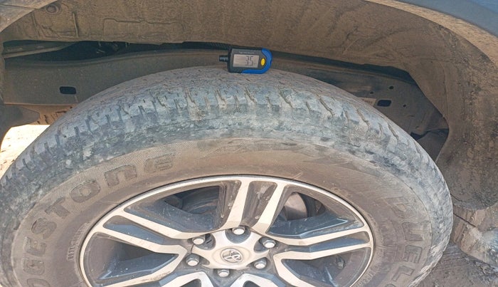 2022 Toyota Fortuner 4X4 MT 2.8 DIESEL, Diesel, Manual, 41,344 km, tyre