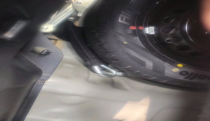 2024 Maruti Baleno ZETA PETROL 1.2, Petrol, Manual, 21,875 km, tyre