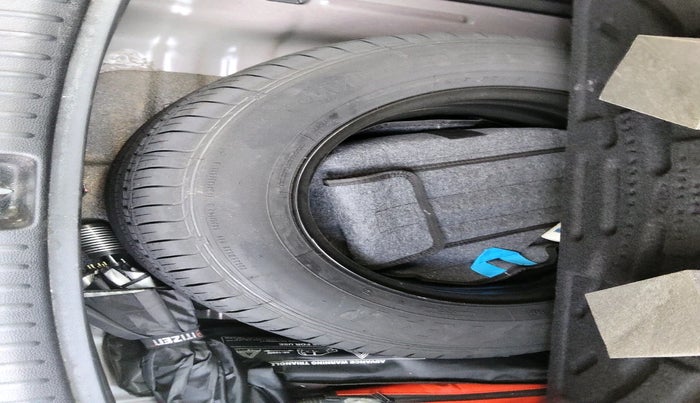 2022 KIA SELTOS HTK PLUS 1.5 IMT, Petrol, Manual, 17,417 km, tyre