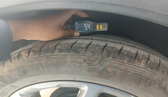 2020 Ford FREESTYLE TITANIUM PLUS 1.2 PETROL, Petrol, Manual, 21,909 km, tyre