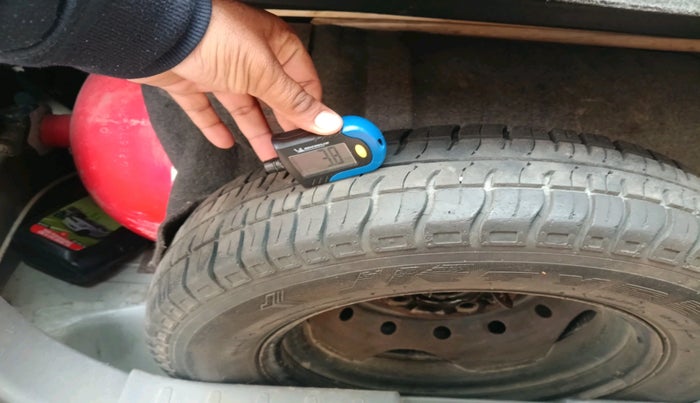 2015 Maruti Alto 800 LXI, Petrol, Manual, 44,137 km, tyre