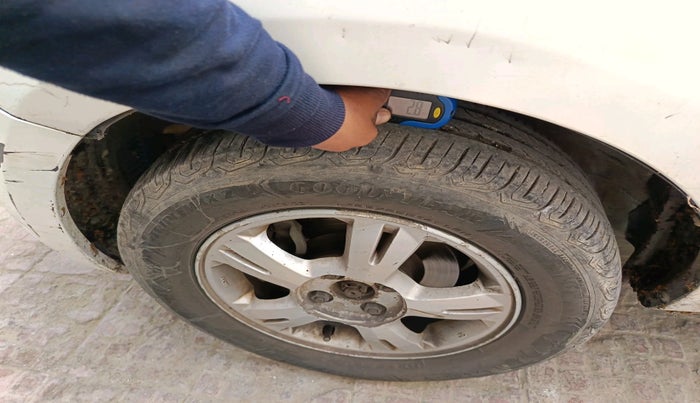 2012 Hyundai i20 ASTA 1.2, Petrol, Manual, 76,706 km, tyre