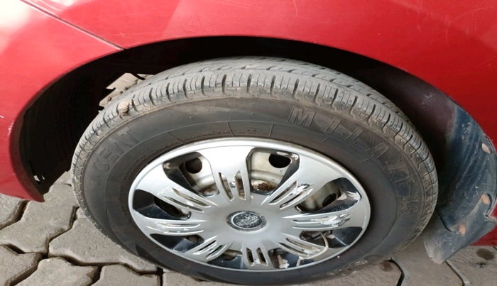 2012 Hyundai Eon D-LITE, Petrol, Manual, 53,606 km, tyre