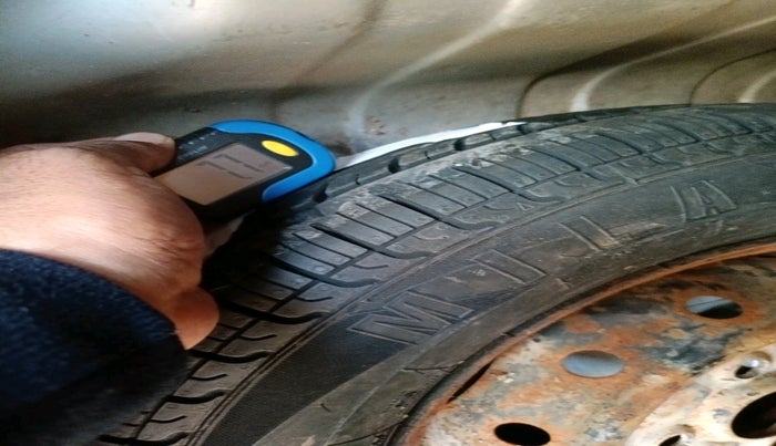 2018 Maruti Alto 800 VXI, Petrol, Manual, 17,491 km, tyre