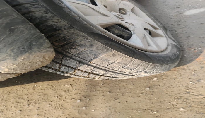 2020 Renault Kwid RXL, Petrol, Manual, 21,716 km, tyre