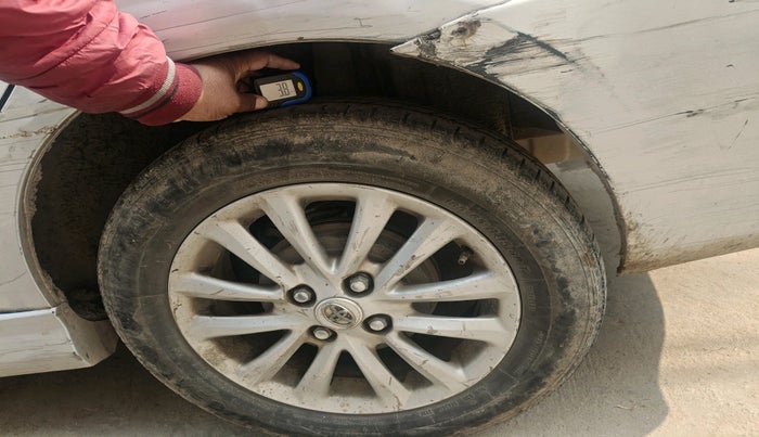 2011 Toyota Etios VX, Petrol, Manual, 1,88,480 km, tyre