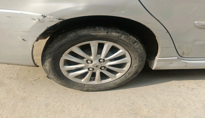 2011 Toyota Etios VX, Petrol, Manual, 1,88,480 km, tyre