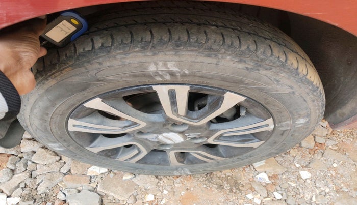 2018 Tata Tiago XZ PETROL, Petrol, Manual, 51,034 km, tyre