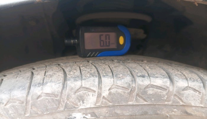 2020 Tata ALTROZ XE DIESEL, Diesel, Manual, 1,22,624 km, tyre