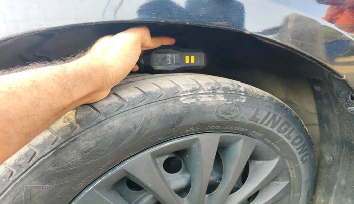 2014 Maruti Ciaz VDI +, Diesel, Manual, 1,32,730 km, tyre