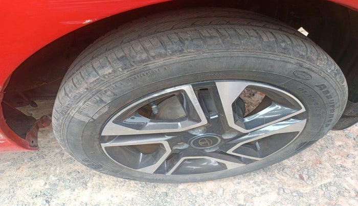 2021 Tata Tiago XZ PLUS PETROL, Petrol, Manual, 6,866 km, tyre