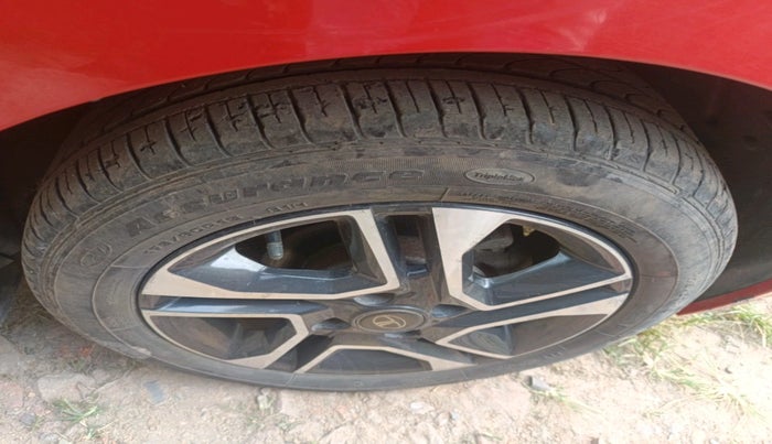 2021 Tata Tiago XZ PLUS PETROL, Petrol, Manual, 6,866 km, tyre