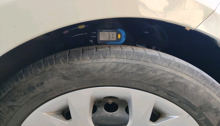 2016 Hyundai Grand i10 SPORTZ 1.2 KAPPA VTVT, Petrol, Manual, 77,718 km, tyre