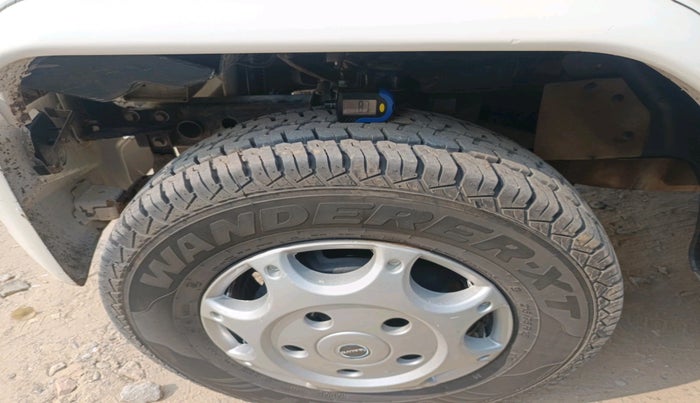 2019 Mahindra Bolero POWER PLUS SLX, Diesel, Manual, 99,303 km, tyre