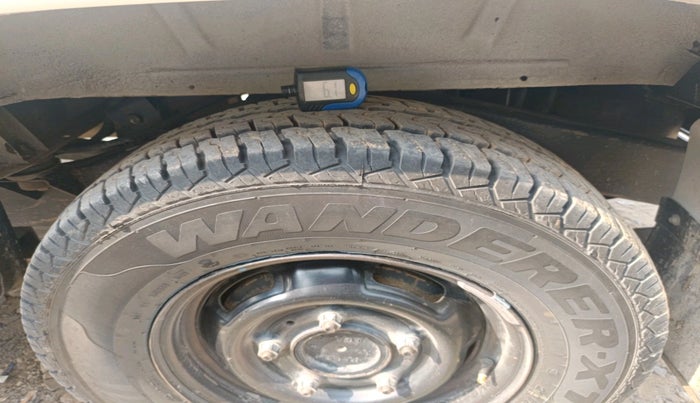 2019 Mahindra Bolero POWER PLUS SLX, Diesel, Manual, 99,303 km, tyre