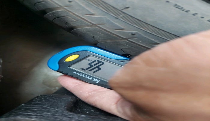 2011 Maruti Wagon R 1.0 VXI, Petrol, Manual, 94,881 km, tyre