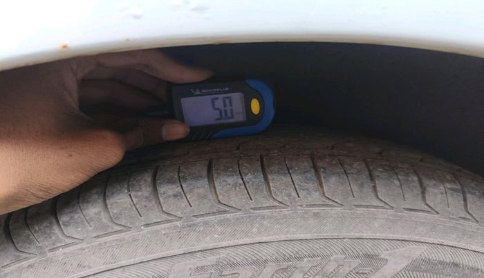 2011 Maruti Swift Dzire VDI, Diesel, Manual, 1,98,741 km, tyre