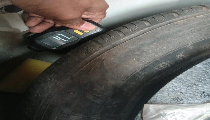 2022 Mahindra XUV300 W8 (O) 1.5 DIESEL, Diesel, Manual, 84,680 km, tyre