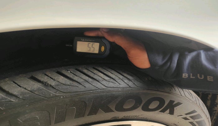 2019 Honda Civic 1.8L I-VTEC VX CVT, Petrol, Automatic, 11,982 km, tyre