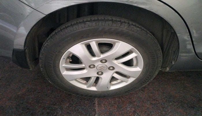 2013 Maruti Swift Dzire ZDI, Diesel, Manual, 61,257 km, tyre