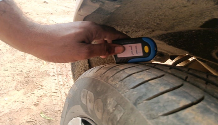 2017 Maruti Swift Dzire VDI, Diesel, Manual, 82,524 km, tyre