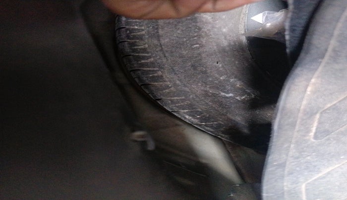 2018 Mahindra KUV 100 NXT K2 P 6 STR, Petrol, Manual, 27,078 km, tyre