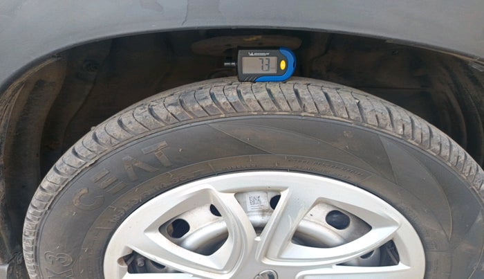 2018 Mahindra KUV 100 NXT K2 P 6 STR, Petrol, Manual, 27,078 km, tyre