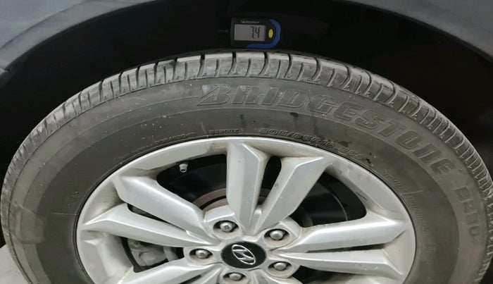 2017 Hyundai Creta SX PLUS 1.6 PETROL, Petrol, Manual, 41,627 km, tyre