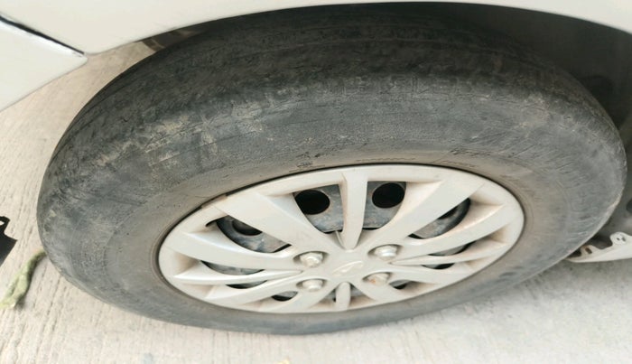 2013 Hyundai Grand i10 MAGNA 1.2 KAPPA VTVT, Petrol, Manual, 34,068 km, tyre