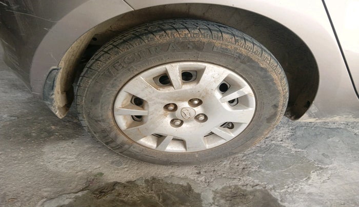 2012 Hyundai i20 MAGNA (O) 1.2, Petrol, Manual, 86,546 km, tyre