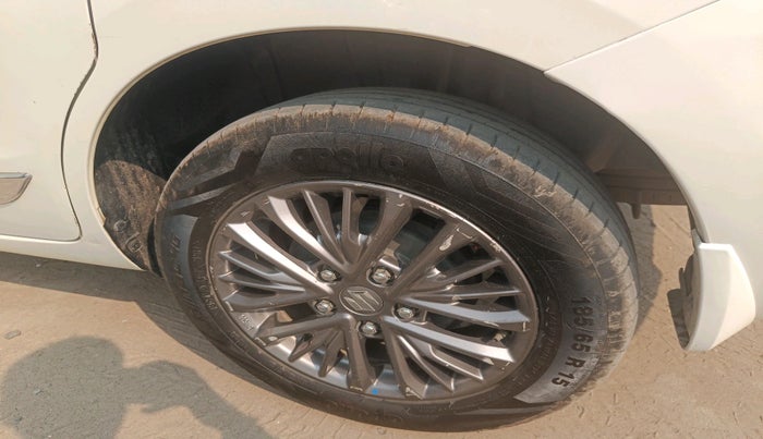 2021 Maruti Ertiga ZXI+ SHVS, Petrol, Manual, 93,319 km, tyre