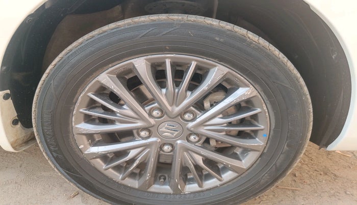 2021 Maruti Ertiga ZXI+ SHVS, Petrol, Manual, 93,319 km, tyre