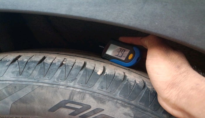 2021 Hyundai VENUE SX 1.0 TURBO IMT, Petrol, Manual, 33,787 km, tyre