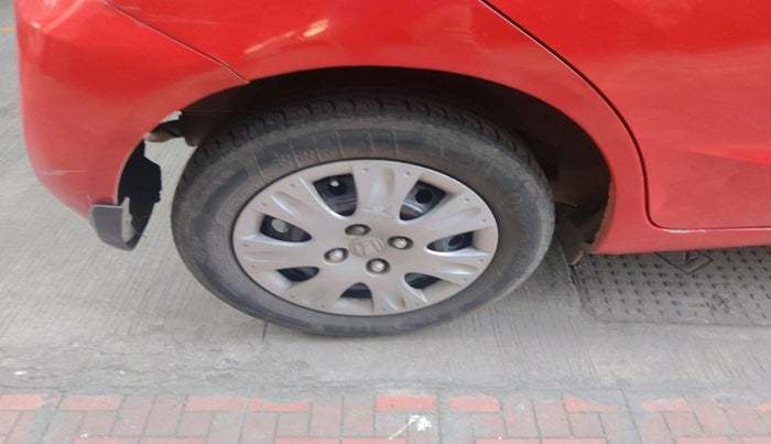 2012 Honda Brio S(O) MT, Petrol, Manual, 76,551 km, tyre