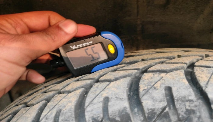 2012 Mahindra Quanto C8, Diesel, Manual, 1,14,450 km, tyre