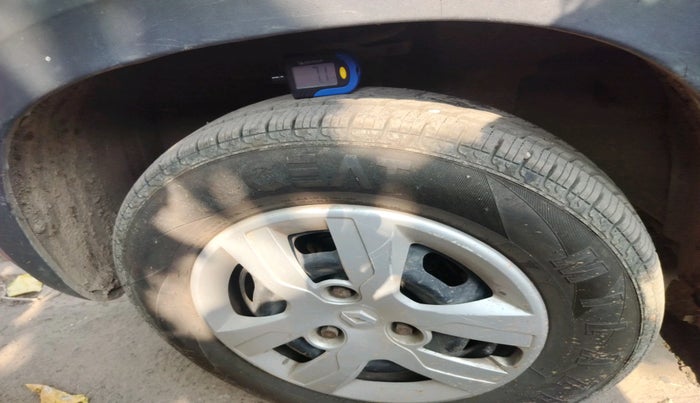 2016 Renault Kwid RXT 0.8, Petrol, Manual, 62,805 km, tyre