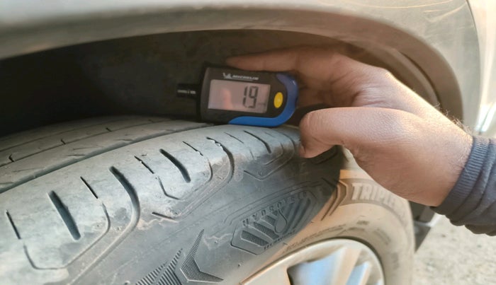 2017 Maruti S Cross ZETA 1.3, Diesel, Manual, 62,683 km, tyre