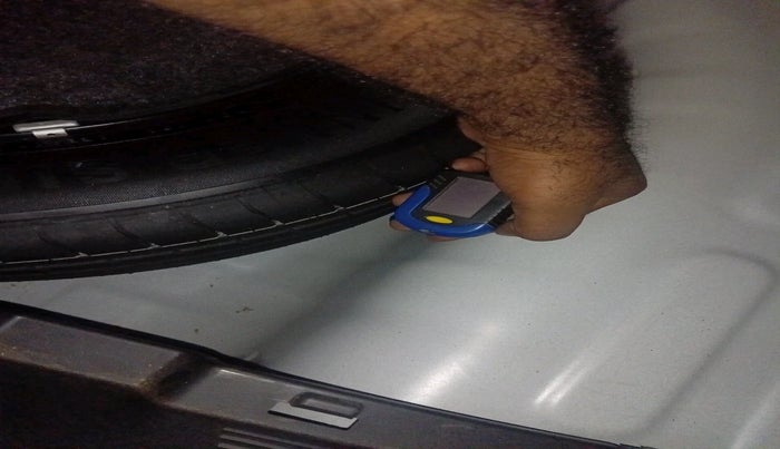 2022 Hyundai VENUE S (O) 1.0 TURBO IMT, Petrol, Manual, 43,915 km, tyre