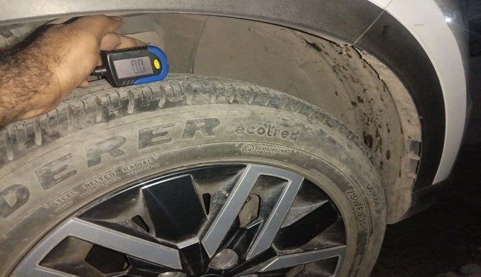 2022 Hyundai VENUE S (O) 1.0 TURBO IMT, Petrol, Manual, 43,915 km, tyre