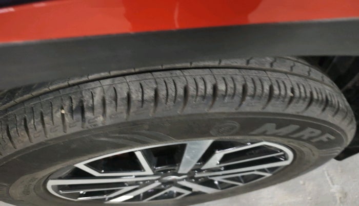 2023 Hyundai VENUE N LINE N8 1.0 TURBO MT, Petrol, Manual, 7,354 km, tyre