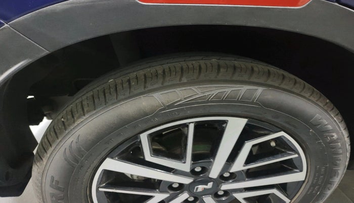 2023 Hyundai VENUE N LINE N8 1.0 TURBO MT, Petrol, Manual, 7,354 km, tyre