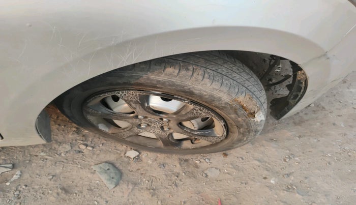 2016 Hyundai Elite i20 SPORTZ 1.2, Petrol, Manual, 46,290 km, tyre