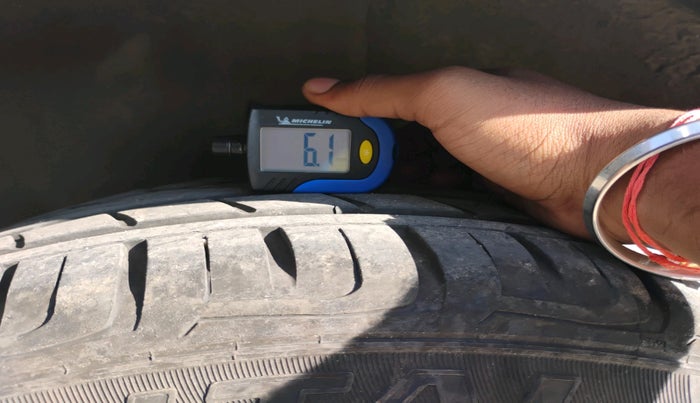 2023 Mercedes Benz GLE 300 D 4MATIC LWB, Diesel, Automatic, 41,098 km, tyre