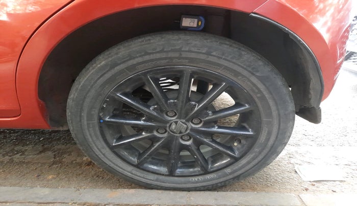 2017 Maruti IGNIS DELTA 1.2 AMT, Petrol, Automatic, 6,215 km, tyre