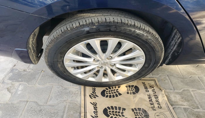 2022 Maruti Ciaz ZETA AT 1.5  SHVS PETROL, Petrol, Automatic, 63,056 km, tyre