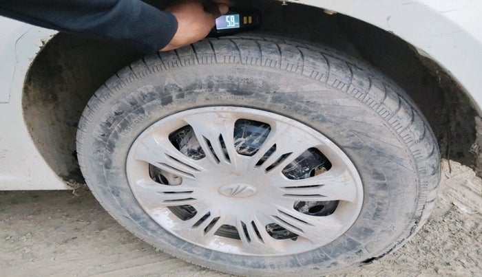 2014 Mahindra Verito Vibe CS 1.5 D4, Diesel, Manual, 24,526 km, tyre