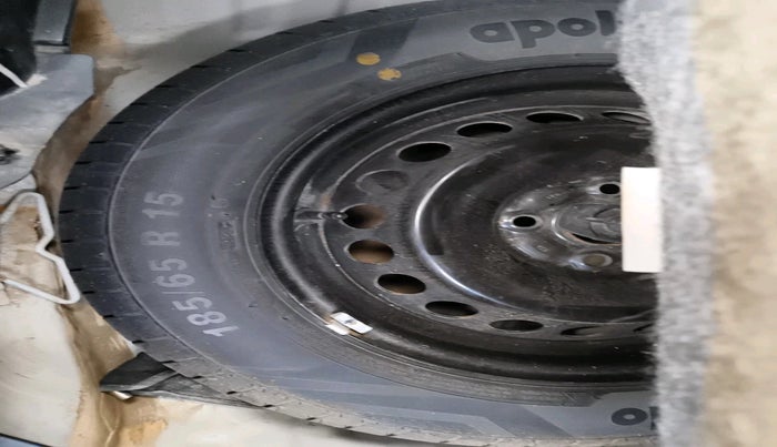 2022 Toyota Glanza G, Petrol, Manual, 85,382 km, tyre